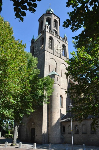Bestand:Huissen kerk.jpg